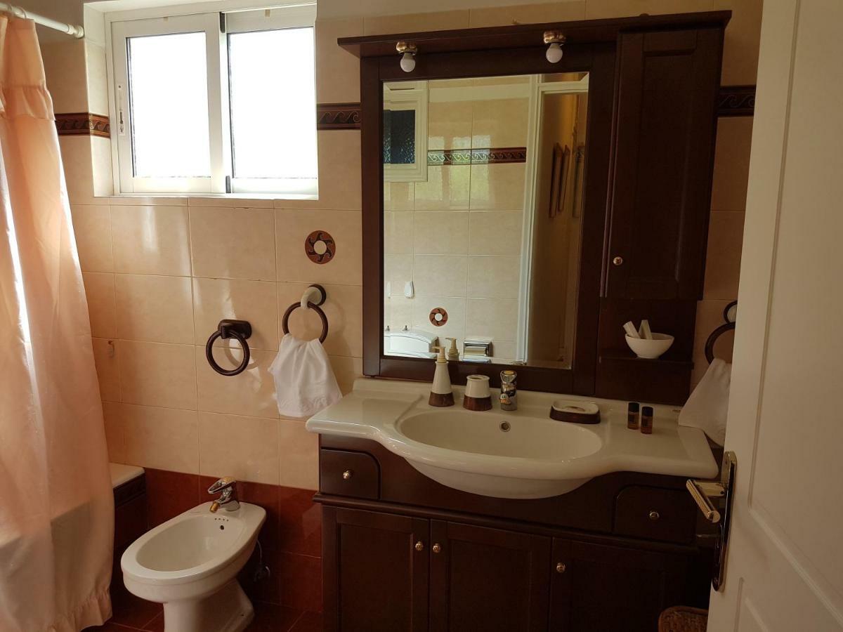 Villa "Eva" - Entire Beachfront Holiday Home - 4S Agia Marina  Exterior foto